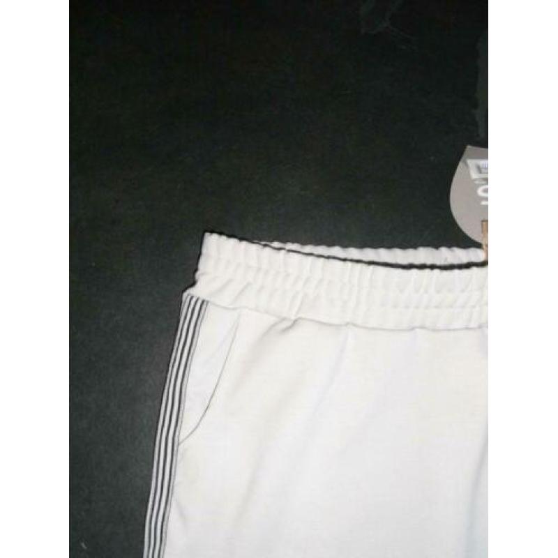 licht grijze rok/skirt C&S mt S/M of 36/38 zwarte bies opzij