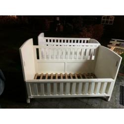 SALE! SHABBY VINTAGE LEDIKANTJES met klep!