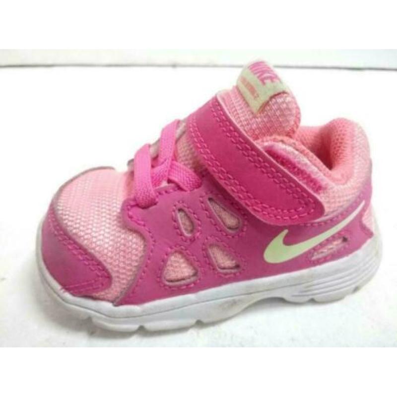 Nike revolution 2 kinderschoenen maat 19,5 (10cm)