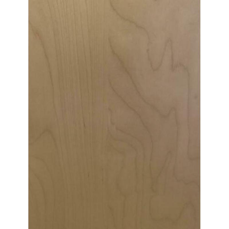Berken fineer tafel (120x80) met chroomkleurige poten