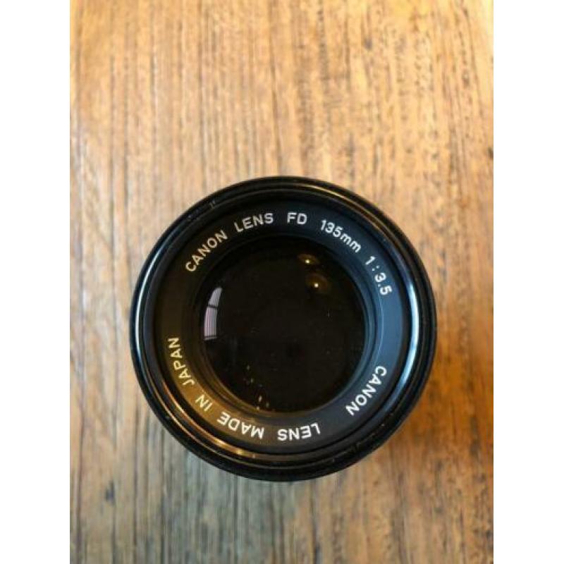 Canon FD 135mm f3.5