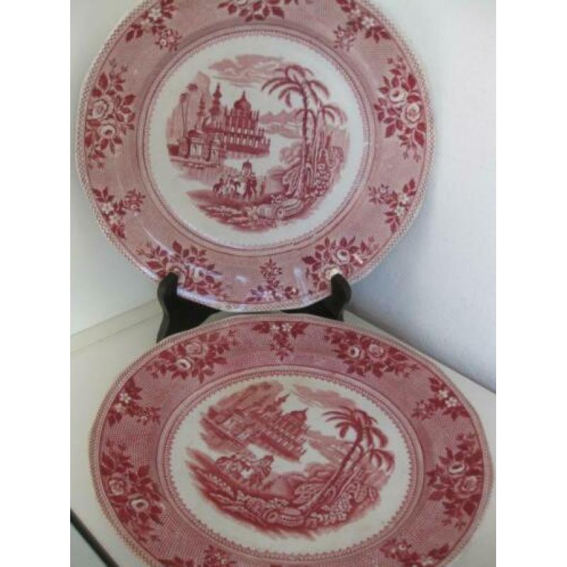 Opaque Pearl J.G. Paar borden. Staffordshire.