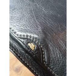 The birdge tas