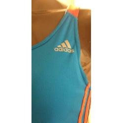 Sport T shirt Adidas maat 36