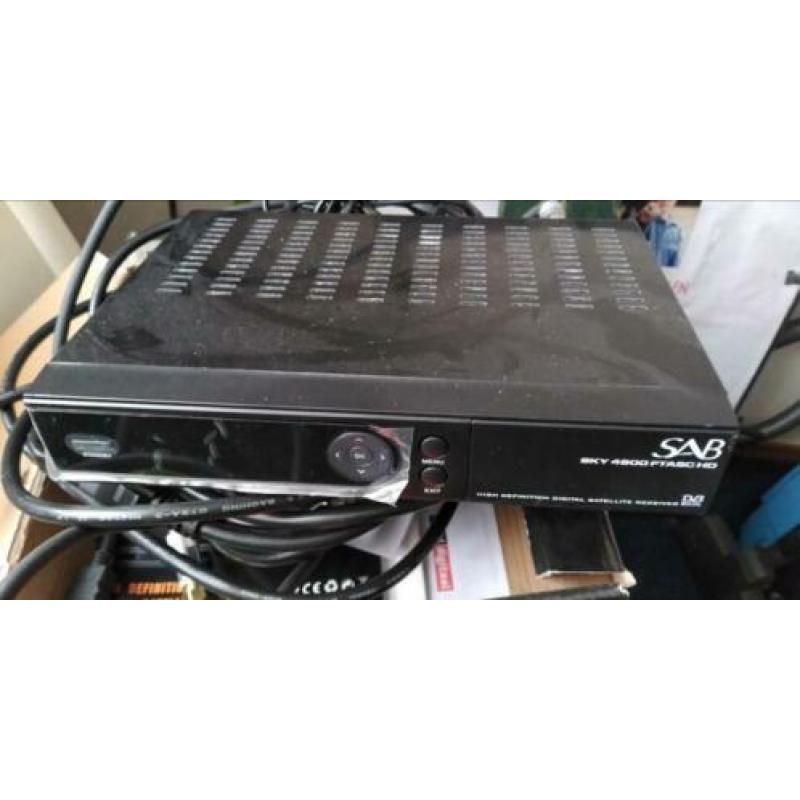 Portable satelite schotel + ontvanger