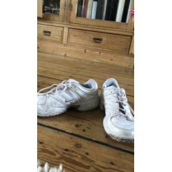Maat 39 Nike tennisschoenen