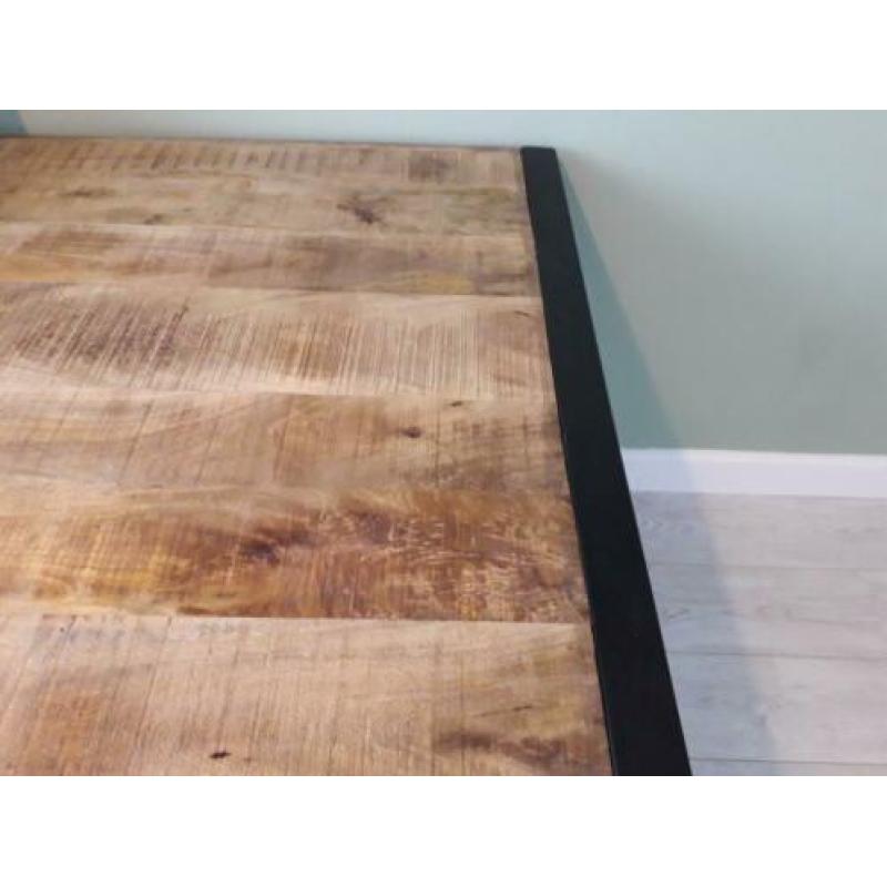 Industriële robuuste eettafel, nieuw