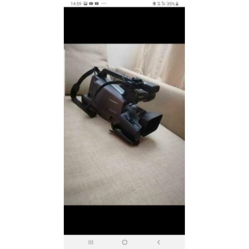 Panasonic avc hd camera met alles toebehoren