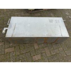 RVS brandstoftanken
