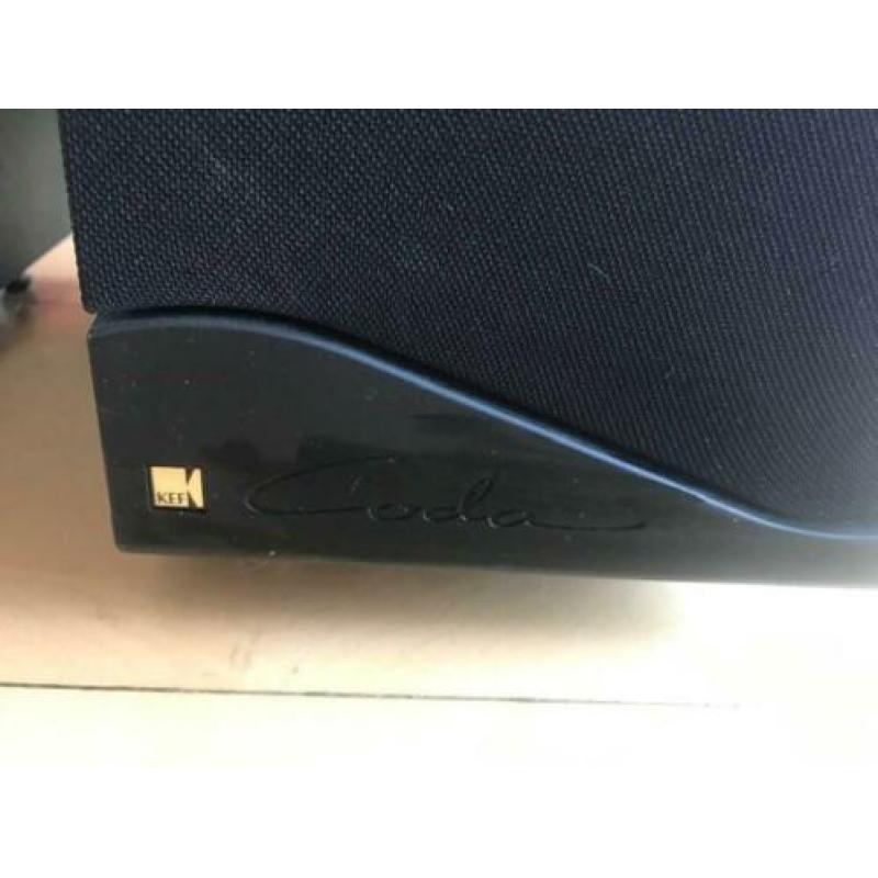 Speakers Kef Coda 9.2 - 2 speakers met verbindingssnoer