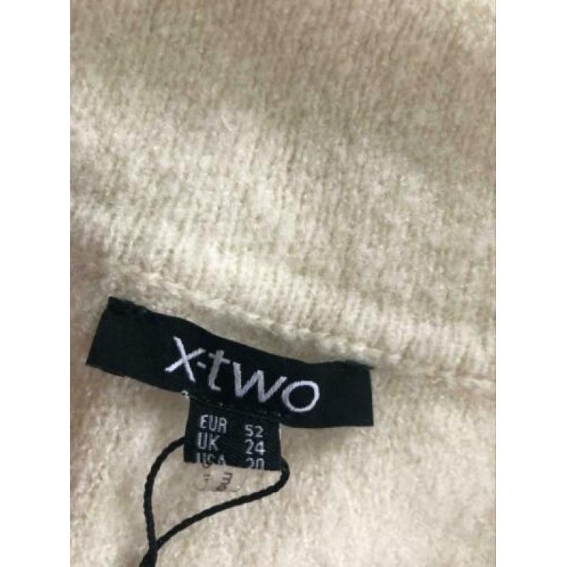 X Two vest maat 52 nieuw
