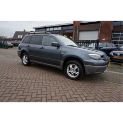 Mitsubishi Outlander 2.0 SPORT INTRO 4WD 136PK DEC.2003 NL A