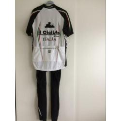 Complete Specialized kleding uitrusting XXL-XXXL