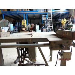 bouwzaag 220 volt