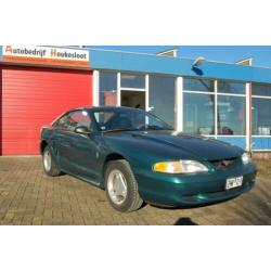 Ford USA Mustang 3.8 Coupé