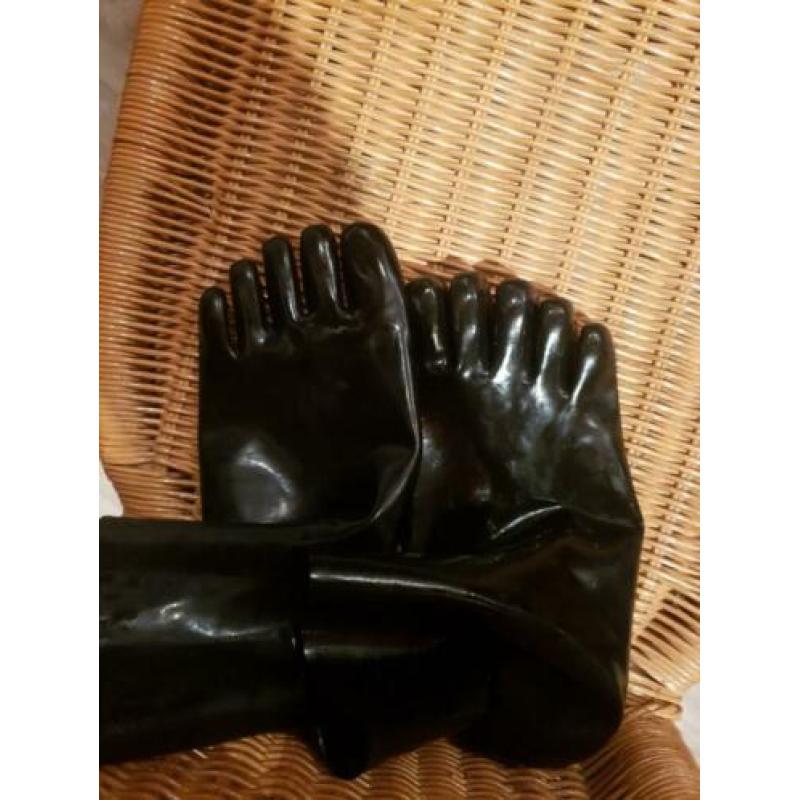 Latex sokken maat L