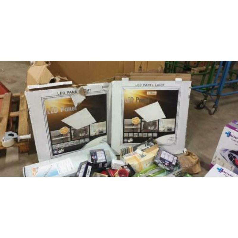 leuke partij markthandel palletdoos vol leuke handel