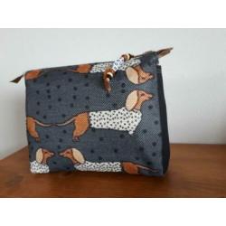 Nieuw: langharige Teckel,Dachshund etui by Kadodotje