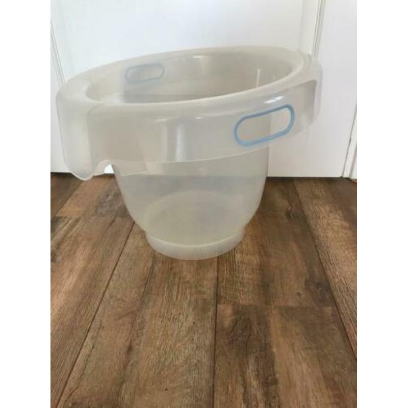 Bebe Jou tummy tub met standaard € 12,00