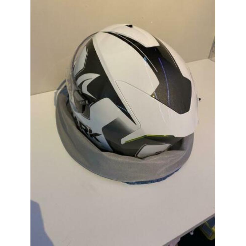 Shark skwal helm maar L