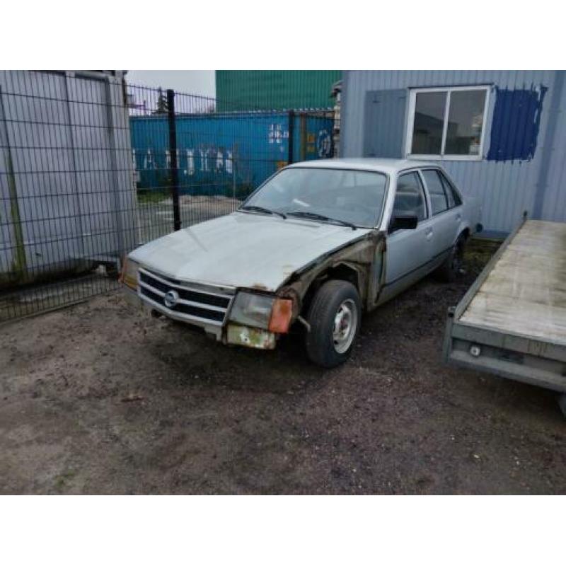 Opel Commodore 2.5 S 1980 Grijs
