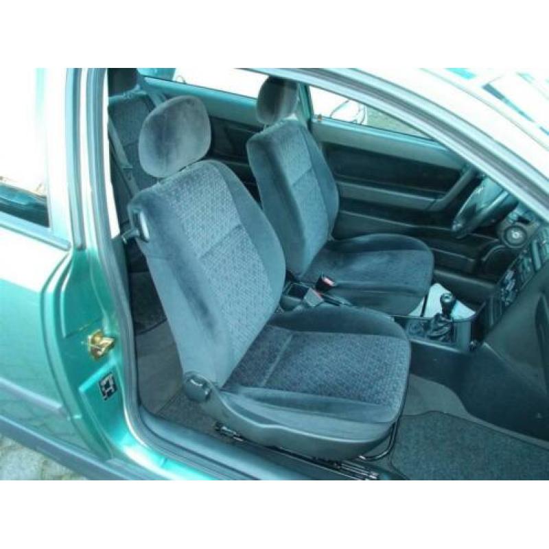 Opel Astra 1.6 Pearl 3-deurs Airco!