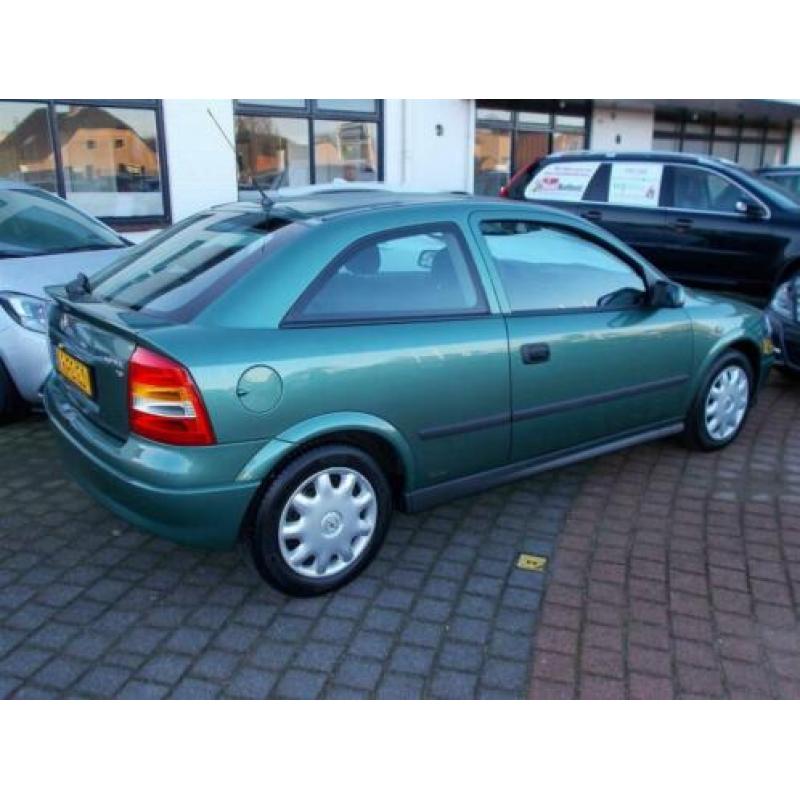 Opel Astra 1.6 Pearl 3-deurs Airco!