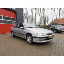 Peugeot 406 1.8 16V XT 2001 Grijs