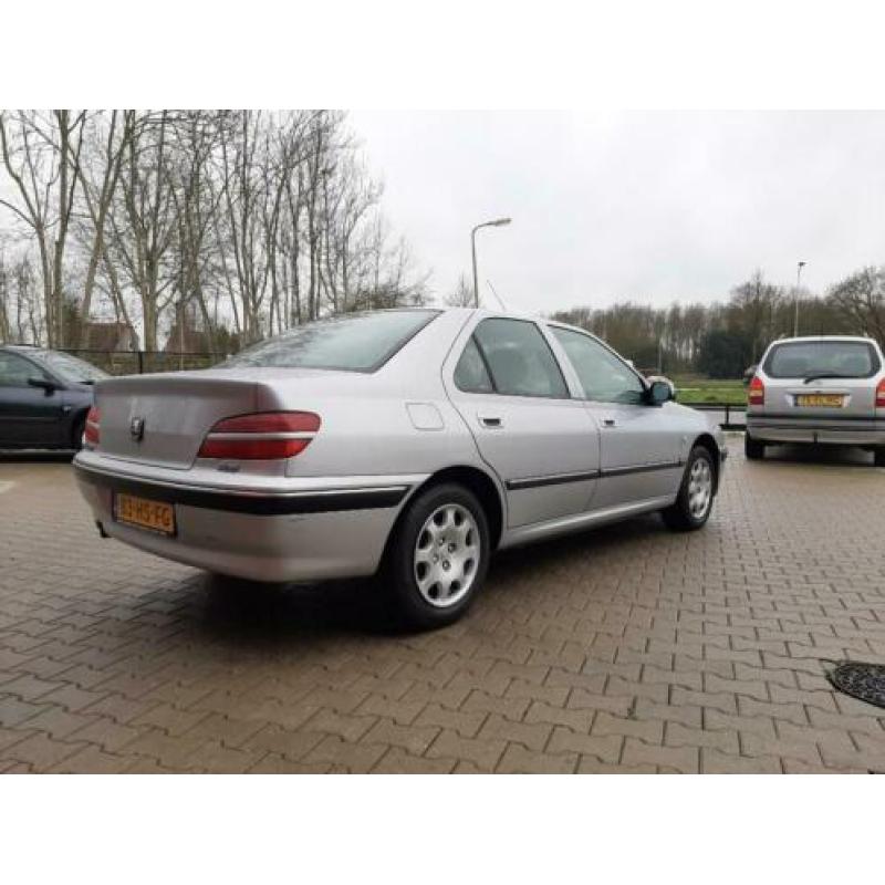 Peugeot 406 1.8 16V XT 2001 Grijs