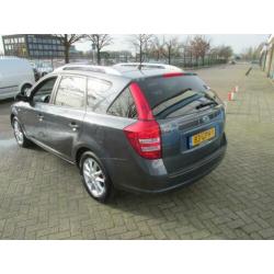 Kia Cee'd Sporty Wagon 1.4 All Stars