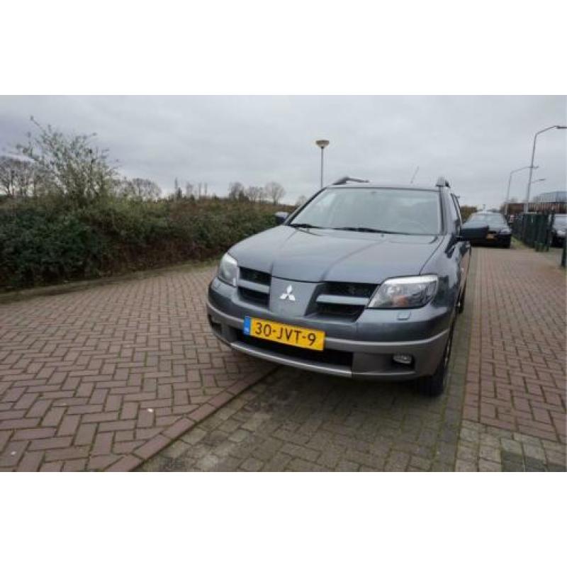 Mitsubishi Outlander 2.0 SPORT INTRO 4WD 136PK DEC.2003 NL A