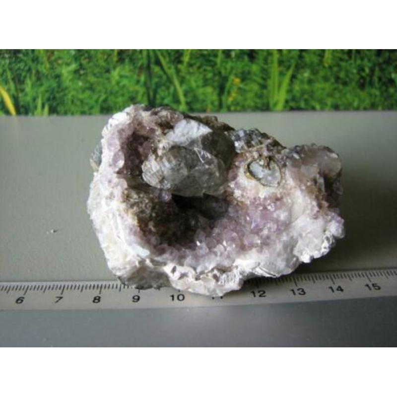 Mooi stuk met Amethyst en Calciet.6.