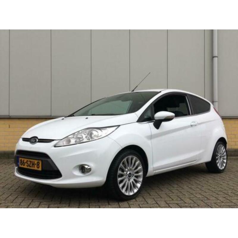 FORD Fiesta 1.6 Ti-VCT 120 pk Titanium X-Pack 3d