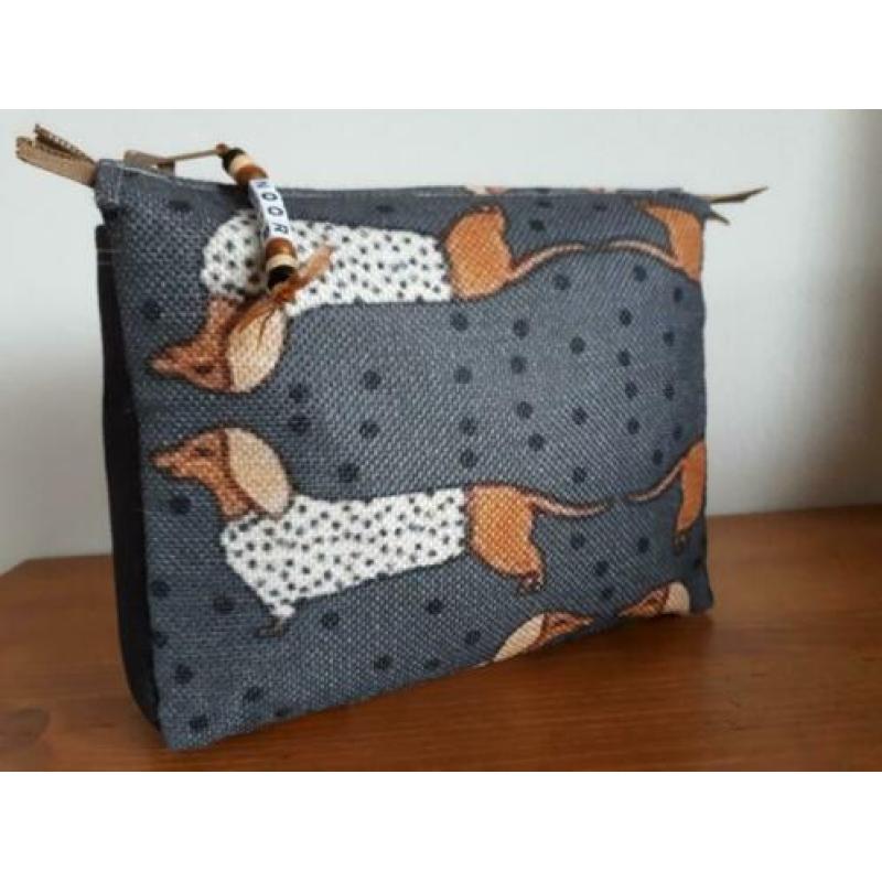Nieuw: langharige Teckel,Dachshund etui by Kadodotje
