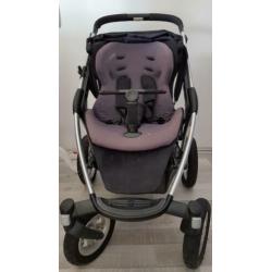 Maxi cosi kinderwagen + reiswieg + diversen