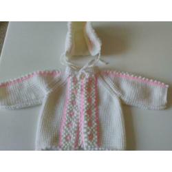 Baby jasje met los mutsje
