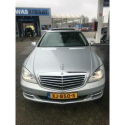Mooie Mercedes S-Klasse 3.5 S400 Hybrid AUT 2009 Zilver
