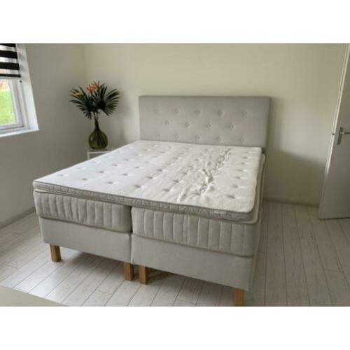 Luxe boxspring van Ikea