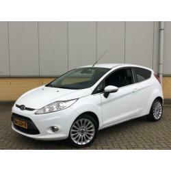 FORD Fiesta 1.6 Ti-VCT 120 pk Titanium X-Pack 3d
