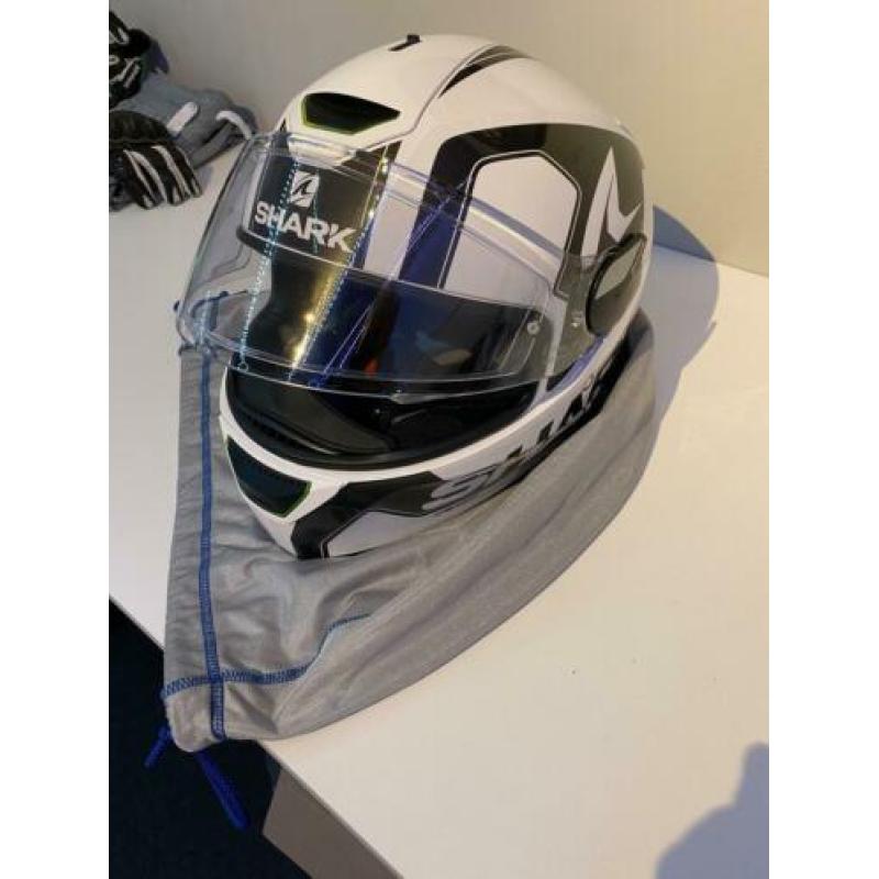 Shark skwal helm maar L