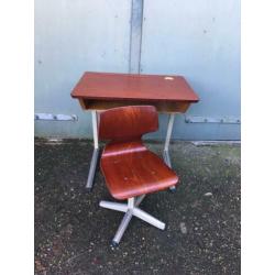 Pagholz kinderschooltafel en kinderstoelen | Design