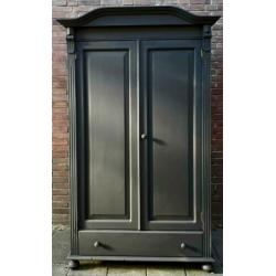 Grenen kast, Brocante, Antraciet