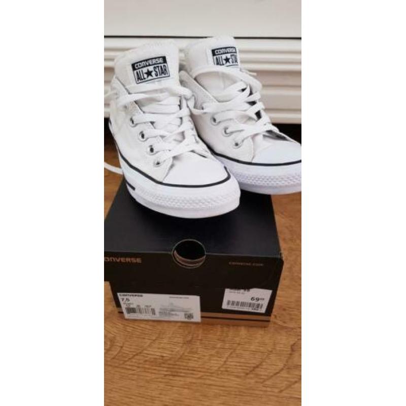 CONVERSE ALLSTARS Maat 38 wit