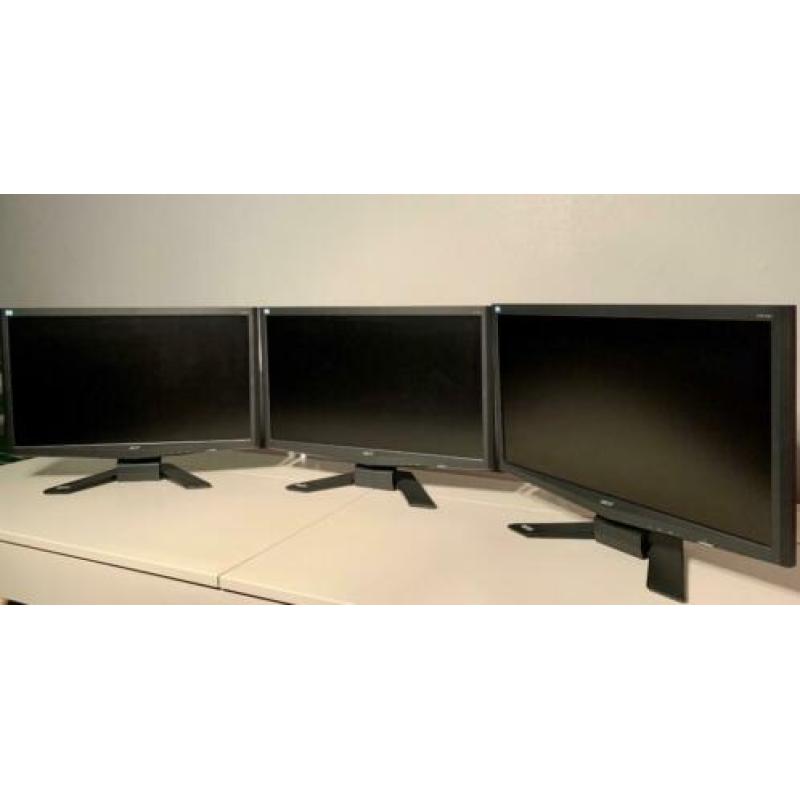 3 st. zeer nette 24” Acer X243H Full HD 1080p LED monitoren