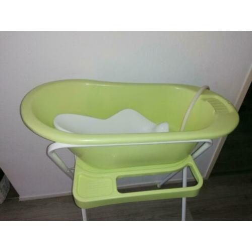 Baby badje met waterslang