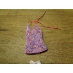 Barbie kleertjes/nr.364