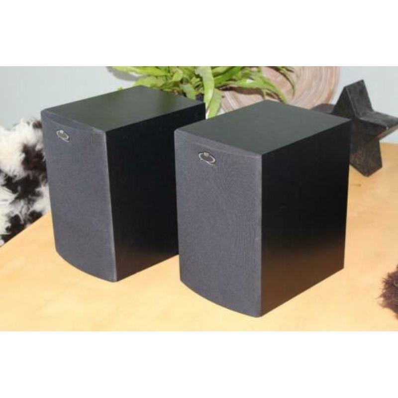 Kef Q15 Bookshelf Speakers Black-Ash
