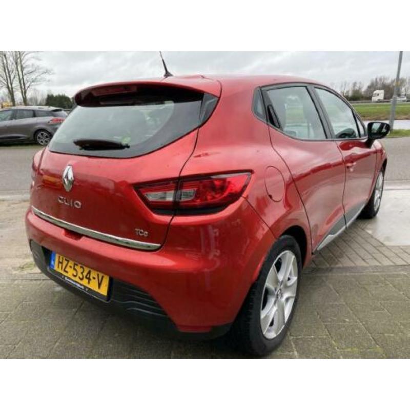 Renault Clio 0.9 TCe 90Pk Dynamique Climat MediaNav Keyless