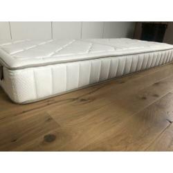 Auping vivo matras 90x210, uit 2019 —>bijna nieuw !