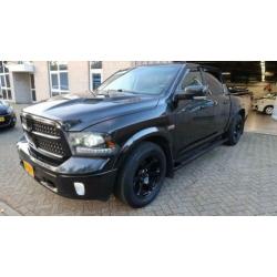 Dodge Ram 1500 5.7 V8 Crew Cab 5'7 LARAMIE BLACK VOL OPTIES